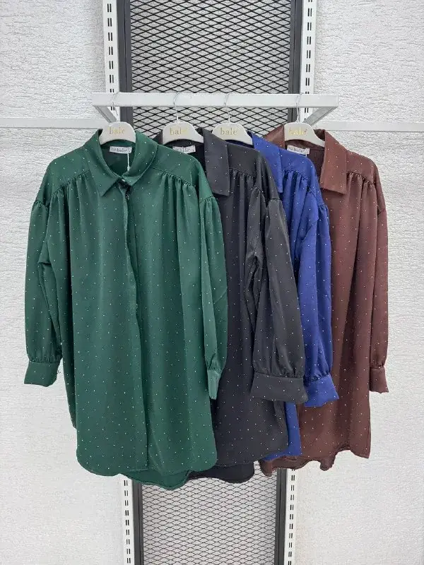 Tunic 10088-1, on the hanger