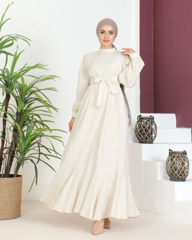 Dress, worn by a model 1.3