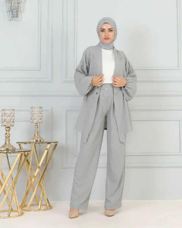 Jacket and trouser set, worn by a model 2.3