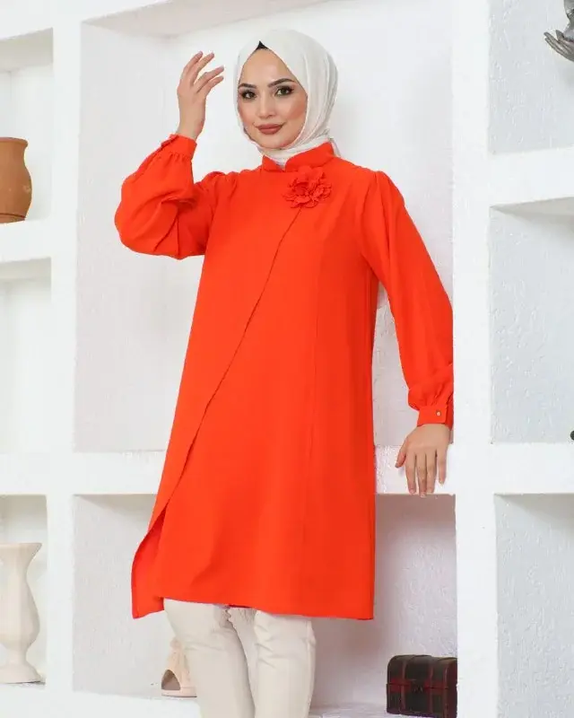 Tunic, worn by a model 2.9