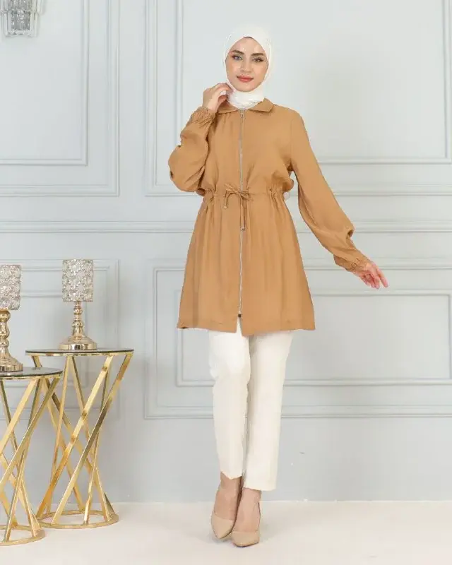 Zip jacket, worn by a model 8.1